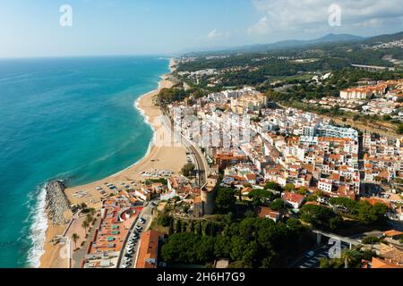 Mittelmeerküste in Sant Pol de Mar, Spanien Stockfoto