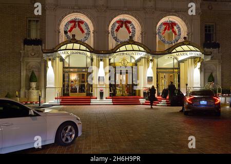 Das Intercontinental Mark Hopkins Hotel während der Weihnachtszeit, San Francisco CA Stockfoto