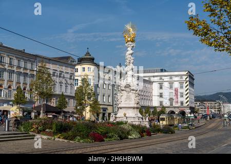 Linz, Österreich - 26. September 2021: Historischer Hauptplatz in der Innenstadt von Linz Stockfoto