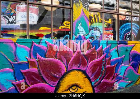 Street Art an den Wänden von Gebäuden in Hosier Lane, Melbourne, Victoria, Australien Stockfoto