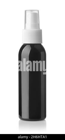 Vorderansicht der schwarzen Spritzflasche aus Kunststoff, isoliert auf Weiß Stockfoto