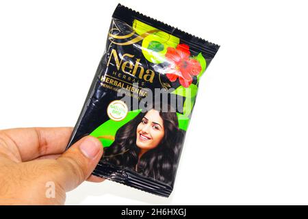 Noida , Utter pardesh , Indien - oktober 25 2021 , Neha Mehendi , Ein Bild von Neha Mehendi auf weißem Hintergrund mit selektivem Fokus in noida oktober 2 Stockfoto