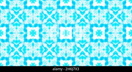 Nahtlose Batik-Bürste. Blauer Azulejos-Druck. Vintage Artistic Chevron. Von Hand gezeichnet Material. Handgefertigte Abstrakte Ornamente. Aquarell-Tie-Färbemuster. Stockfoto