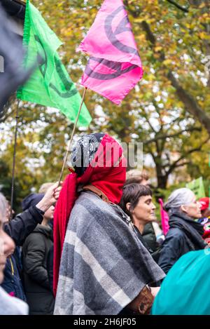 Rise and Rebel march, Extinction Rebellion, Lincoln's Inn Fields, London, Großbritannien. November 2021 Stockfoto