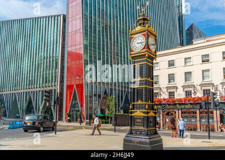 Ansicht der Little Ben Clock, 1892 Nachbildung von Big Ben, Victoria, London, England, Vereinigtes Königreich, Europa Stockfoto
