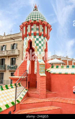 Casa Vicens in Barcelona. Es ist das erste Meisterwerk von Antoni Gaudí. Erbaut zwischen 1883 und 1885 als Sommerhaus für die Familie Vicens Stockfoto