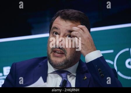 Salone delle Fontane, EUR, Rom, Italien, November 16, 2021, Matteo Salvini während der Versammlung der Confesercenti 2021, anlässlich des 50. Jahrestages ihrer Geburt - News Stockfoto