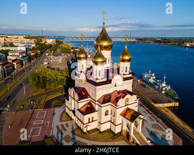 Luftaufnahme der Kathedrale des Erzengels, Archangelsk, Russland, Europa Stockfoto