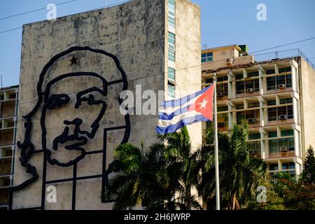 Riesige Skulptur von Che Guevara auf der Plaza De La Revolucion (Platz der Revolution, Havanna, Kuba, Westindien, Mittelamerika Stockfoto