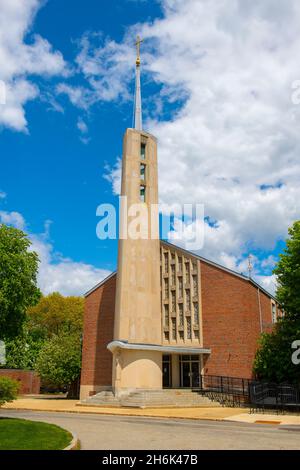 Trinity Chapel in der 885 Center Street in der Boston College Law School Newton Campus in der Stadt Newton, Massachusetts, USA. Stockfoto