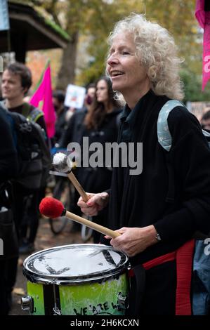 London. Lincoln's Inn Fields. Die Extinction Rebellion markiert das Ende der COP 26; Stockfoto