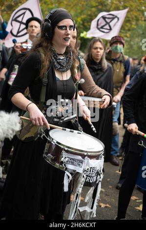 London. Lincoln's Inn Fields. Die Extinction Rebellion markiert das Ende der COP 26 Stockfoto