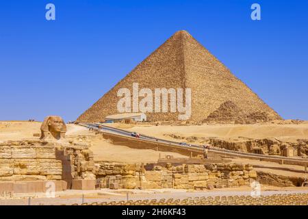 Die großen Pyramiden und Sphinx Denkmal, Gizeh, Kairo, Ägypten Stockfoto