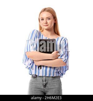 Junge blonde Frau mit Bibel auf weißem Hintergrund Stockfoto