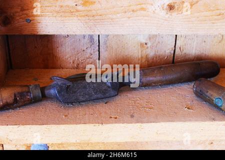 Nahaufnahme eines antiken Zimmermannsflugzeugs Stockfoto