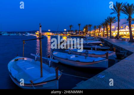 Port de Fornells, Abendstimmung, Fornells, Menorca, Balearen, Spanien Stockfoto