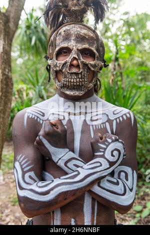 Maya gekleidet indianer, Yucatec-Maya archäologische Stätte, EkÊ¼ Balam, Yucatan, Mexiko Stockfoto