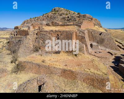 Luftaufnahme der archäologischen Stätte La Quemada, auch bekannt als Chicomoztoc, Zacatecas, Mexiko Stockfoto