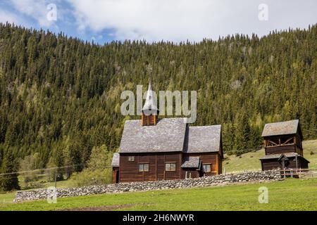 Stabkirche Lomen, Lomen, Oppland, Norwegen Stockfoto