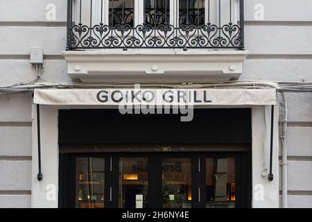 VALENCIA, SPANIEN - 15. NOVEMBER 2021: Goiko Grill ist eine spanische Kette amerikanischer Restaurants Stockfoto
