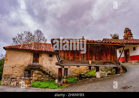 Ländliche Landschaften im Landesinneren von Asturien Stockfoto