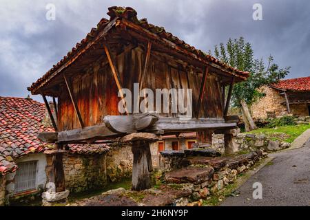 Ländliche Landschaften im Landesinneren von Asturien Stockfoto