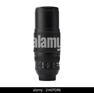 Nikon Nikkor Vollformat-Teleobjektiv für Nikon DSLR-Kameras, Nikkor 70-300mm f4.5-5.6E ED VR auf weißem Hintergrund. 03.04.2021, Region Rostov, Russi Stockfoto