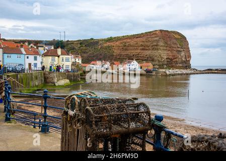 Küstendorf Staithes, Scarborough, North Yorkshire, Großbritannien Stockfoto