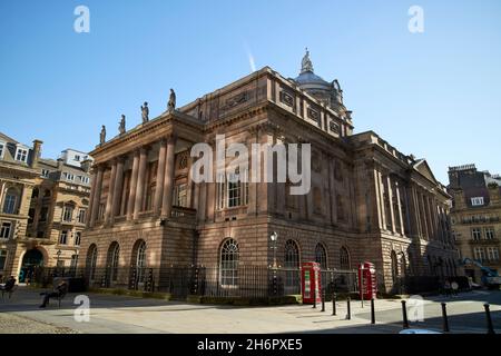 Rückseite des liverpooler Rathauses und Tauschfahnen Liverpool merseyside uk Stockfoto