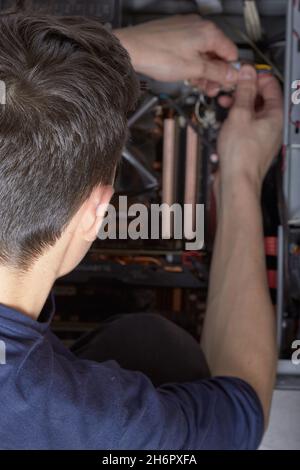 Computer Reparatur Reinigung von Komponenten, von Staub Stockfoto