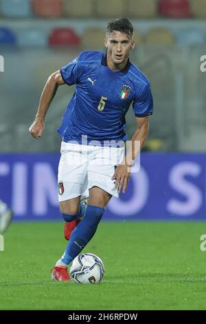 Simone Canestrelli aus Italien beim Internationalen Freundschaftsspiel zwischen Italien U21 und Rumänien U21 im Benito Stirpe Stadion, Frosinone (Italien), 16. November 2021. Foto Cesare Purini / Insidefoto Stockfoto