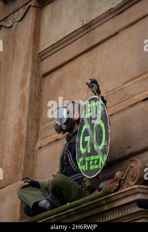 Glasgow protestmarsch während der COP26. Freitags für die Zukunft. Stockfoto