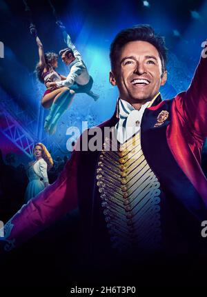 VERÖFFENTLICHUNG: 20. Dezember 2017 TITEL: The Greatest Showman STUDIO: Twentieth Century Fox REGIE: Michael Gracey HANDLUNG: Inspiriert von der Fantasie von P.T. Barnum, The Greatest Showman, ist ein originelles Musical, das die Geburt des Showbusiness feiert und von einem Visionär erzählt, der aus dem nichts hervorging, um ein Spektakel zu schaffen, das zu einer weltweiten Sensation wurde.MIT: Hugh Jackman, Zac Efron, Zendaya Plakatkunst. (Bild: © Twentieth Century Fox/Entertainment Picturms) Stockfoto