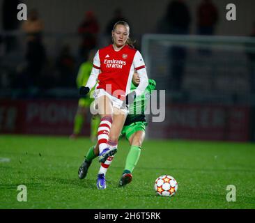 Borehamwood, Großbritannien. November 2021. BOREHAMWOOD, ENGLAND - NOVEMBER 17 : Frida Maanum von Arsenal während der Frauen-Champions-League-Gruppe C zwischen Arsenal Women und HB K¿ge Women at Meadow Park on November 17, 2021 in Borehamwood, England Credit: Action Foto Sport/Alamy Live News Stockfoto