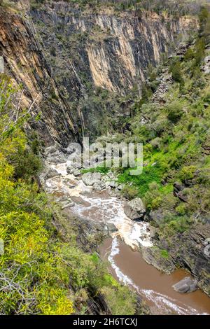 Apsley River Gorge unterhalb der Wasserfälle, Walcha in der Northern Tablelands Region von New South Wales, Australien. Stockfoto