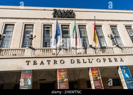 Teatro Dell' Opera, Opera Theatre Facade, Rom, Italien Stockfoto