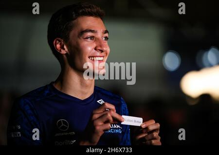 Lusail, Katar - 18/11/2021, RUSSELL George (gbr), Williams Racing F1 FW43B, BOTTAS Valtteri (FIN), Mercedes AMG F1 GP W12 E Performance, Portrait während des Formel 1 Ooredoo Qatar Grand Prix 2021, 20. Lauf der FIA Formel 1 Weltmeisterschaft 2021 vom 19. Bis 21. November, 2021 auf dem Losail International Circuit, in Lusail, Katar - Foto: Florent Gooden/DPPI/LiveMedia Stockfoto