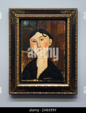 Gemälde „Beatrice Hastings“ des italienischen modernistischen Malers Amedeo Modigliani (1915), ausgestellt in seiner Retrospektive in der Albertina in Wien. Die Ausstellung zum 100. Todestag des Künstlers läuft bis zum 9. Januar 2022. Stockfoto