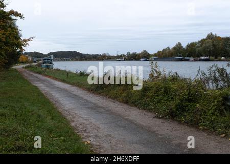 Eben-Emael, Belgien - 30. Oktober 2021. Fort Eben-Emael war eine der größten Festungen Europas. Ein immenser unterirdischer Komplex. Limburg Provi Stockfoto