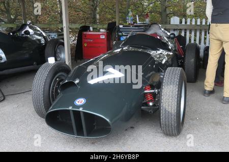 #7 Charles McCabe's 1958 BRM P25 Goodwood Revival Paddock 19th Sep 2021 Stockfoto