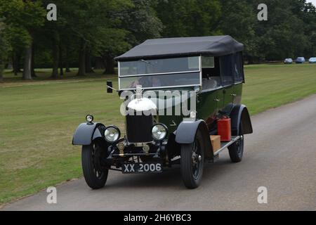 Morris-Bullnose bei der Ankunft im Grimsthorpe Castle, in der Nähe von Bourne, vintage Speed Trials, 26. August 2018 Stockfoto