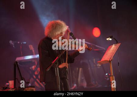 17. November 2021, Bologna, Italien: Angelo Branduardi im Celebrations Theatre in Bologna mit der Tour von ''Il Cammino dell'Anima' (Bild: © Carlo Vergani/Pacific Press via ZUMA Press Wire) Stockfoto