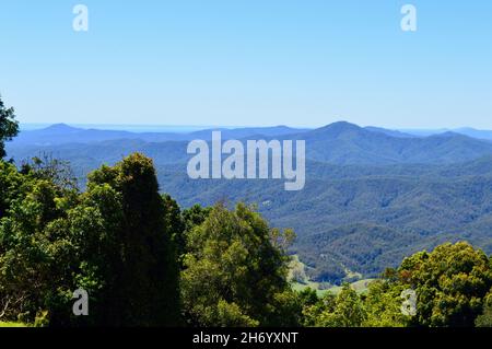 Ein Blick auf die New England Tablelands vom Griffiths Lookout, NSW Stockfoto