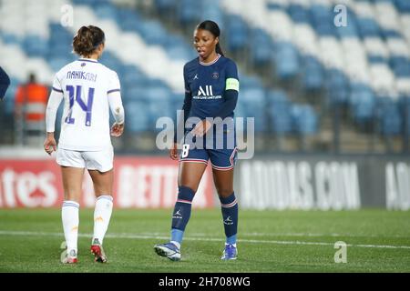 Grace Geyoro von PSG während des UEFA Women's Champions League, Gruppe B, Fußballspiels zwischen Real Madrid und Paris Saint-Germain am 18. November 2021 im Alfredo Di Stefano Stadion in Valdebebas, Madrid, Spanien - Foto: Oscar Barroso/DPPI/LiveMedia Stockfoto