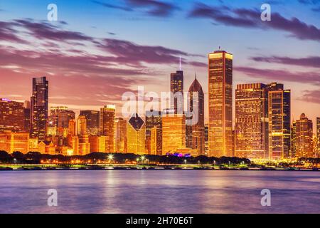 Chicago Skyline im Golden Sunset, Illinois, USA Stockfoto