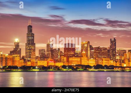 Chicago Skyline im Golden Sunset, Illinois, USA Stockfoto