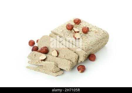 Halva mit Nüssen isoliert auf weißem Hintergrund Stockfoto