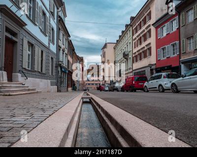 Delemont, Schweiz - 19. Oktober 2021: Delemont ist die Hauptstadt des schweizer Kantons Jura Stockfoto