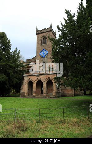 Frontansicht der St Mary's Church, Mill Road, Cromford, Matlock, Peak District, Derbyshire, England, Vereinigtes Königreich Stockfoto