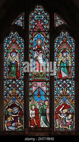 Ein Buntglasfenster von Frederick Preedy mit der Darstellung der Auferstehung Christi, St. Leonard's Church, Bretforton, Worcestershire Stockfoto